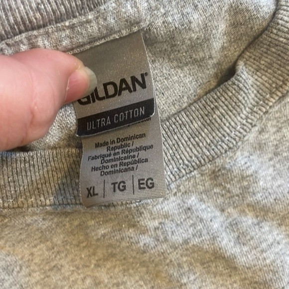 Hingham MA Gildan Cotton Grey T-Shirt - Picture 4 of 6